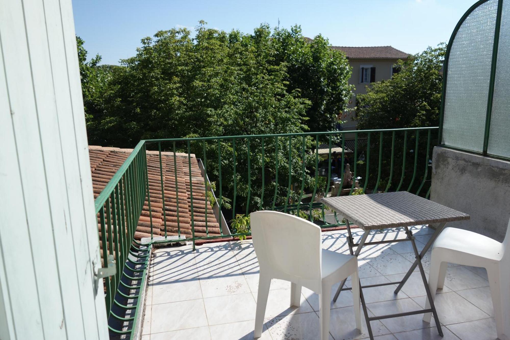 Hotel Le Prejoly Saint-Vallier-de-Thiey Rum bild