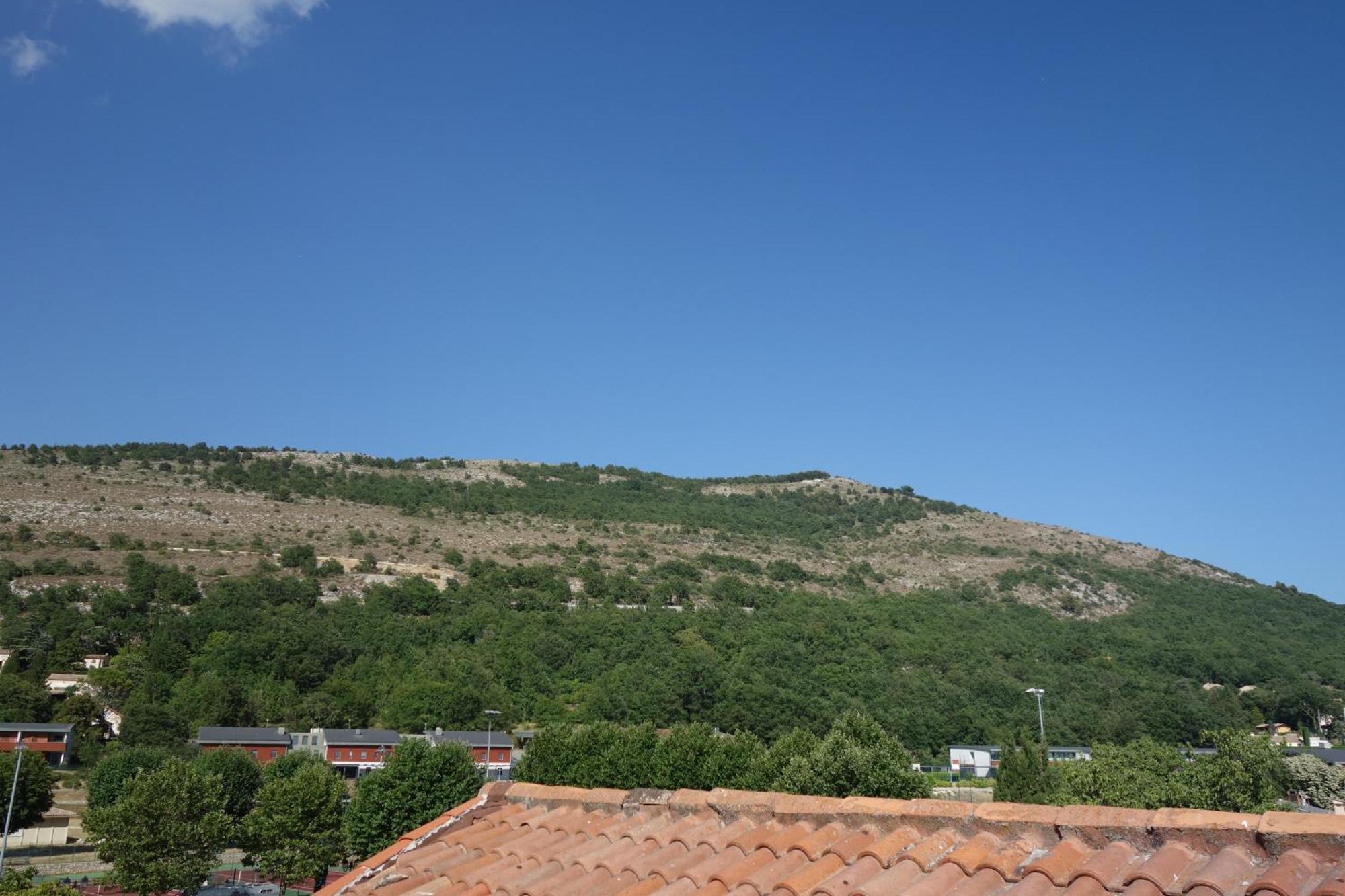 Hotel Le Prejoly Saint-Vallier-de-Thiey Rum bild